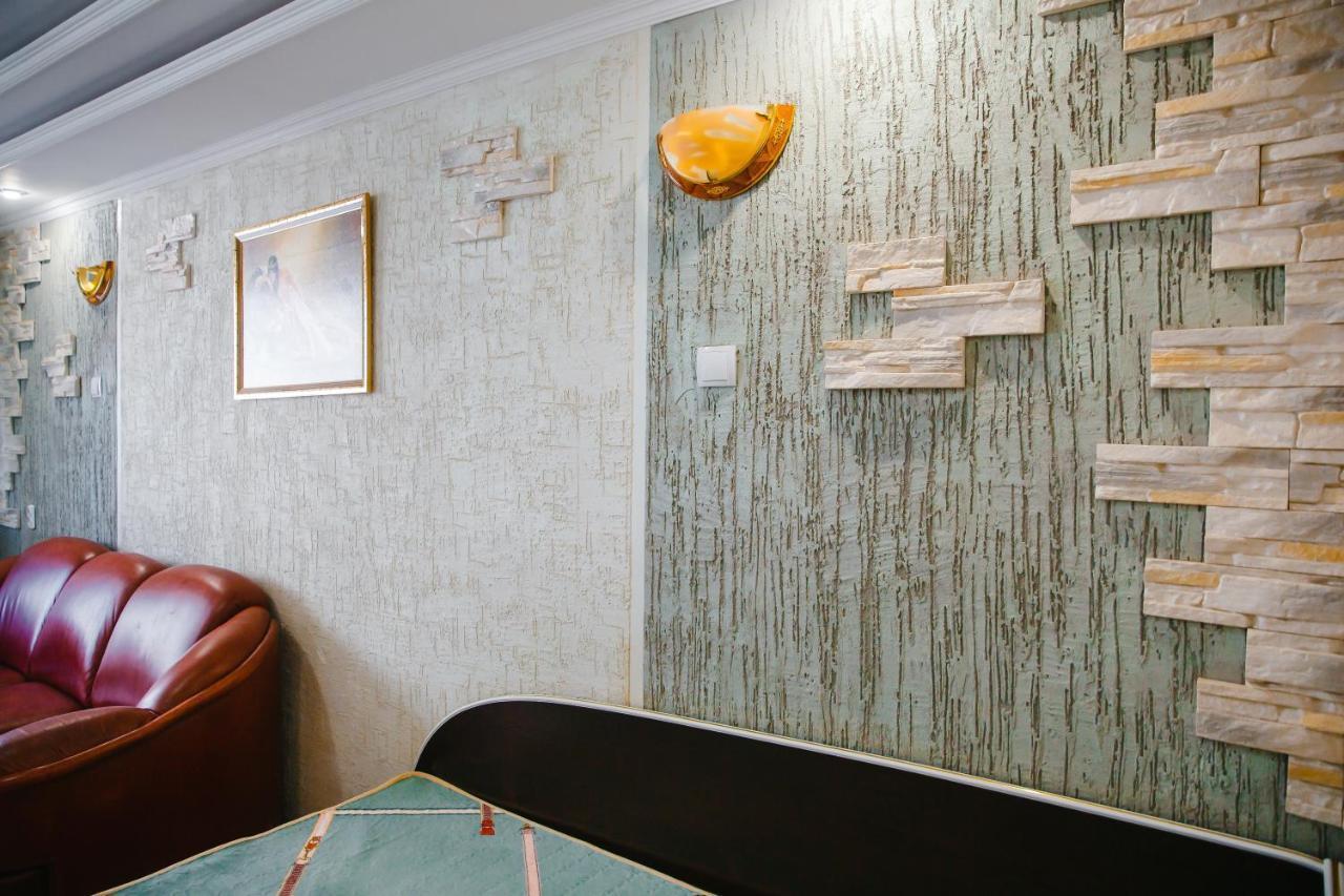 Appartement Daily rent flats à Petropavlovsk Extérieur photo